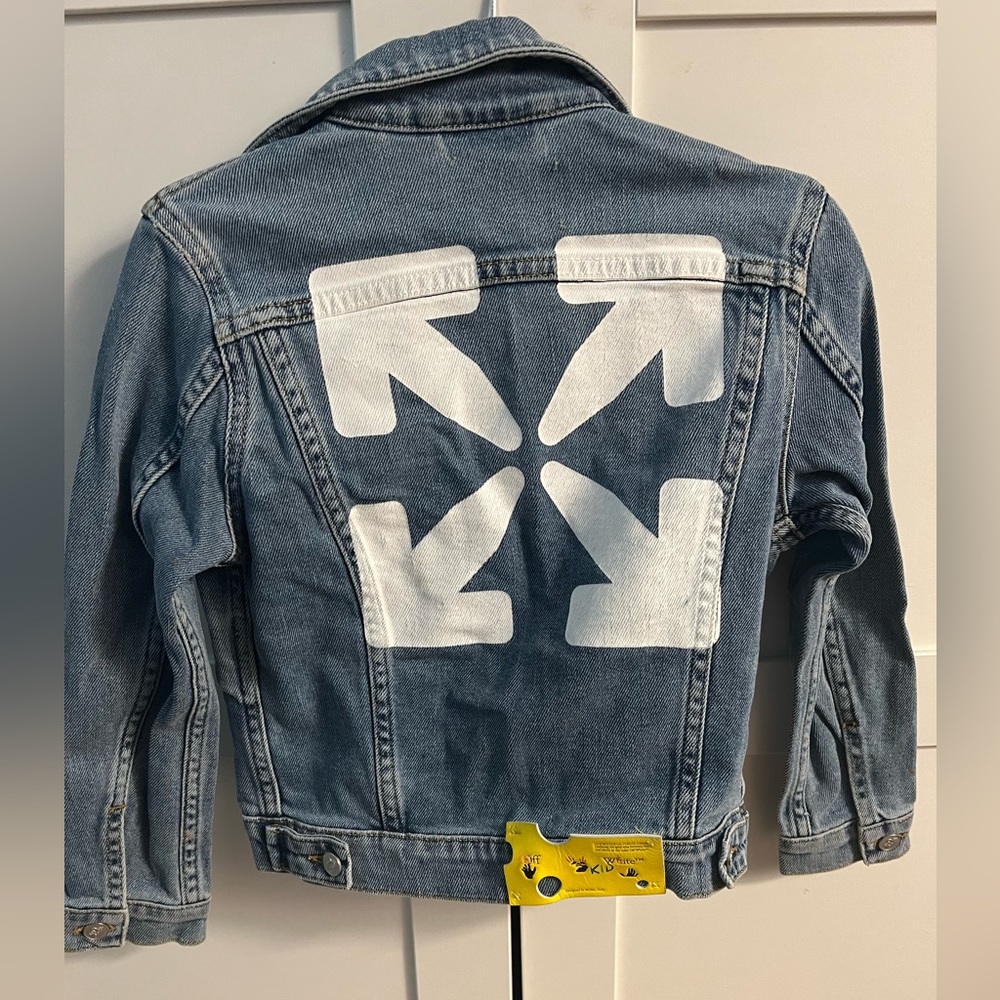 OFF-WHITE LIGHT BLUE JEAN JACKET